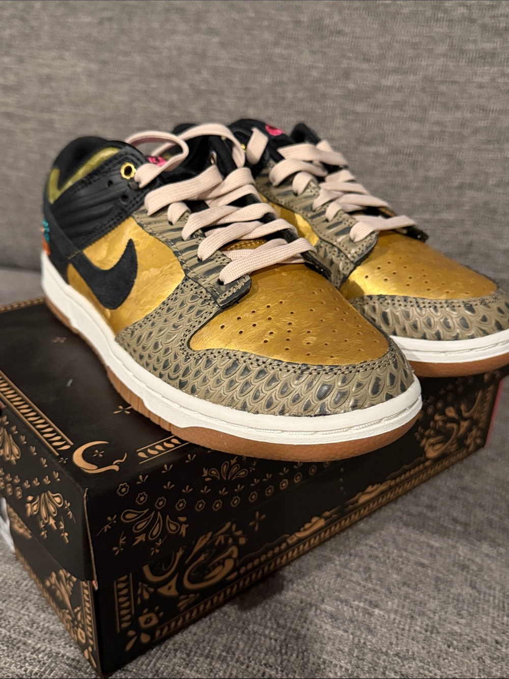 Nike Dunk Low
Día De Muertos (Women's) 6.5
